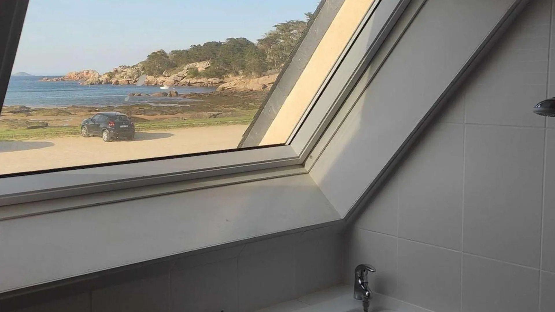 Villa Avec Spa, Wifi Sur La Plage De Tourony A Tregastel - Fr-1-368-383